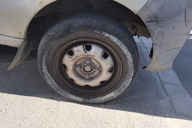 Used CHANGAN KAICHENG Star 3 2015 1.0L Value Edition Non-Air-Conditioned C10 Right Front Wheel Hub