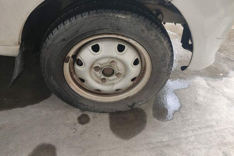 Used CHANGAN KAICHENG Star 3 2015 1.2L Base Model Non-Air-Conditioned EA12V Right Front Wheel Hub