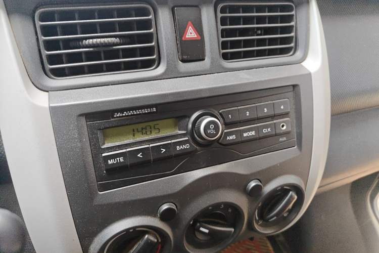 Used CHANGAN KAICHENG Star 3 2015 1.2L Base Model Air-Conditioned EA12V Audio And AC Panel