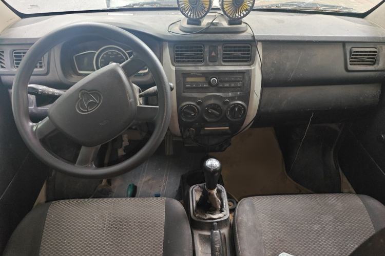 Used CHANGAN KAICHENG Star 3 2015 1.2L Base Model Non-Air-Conditioned EA12V Center Console