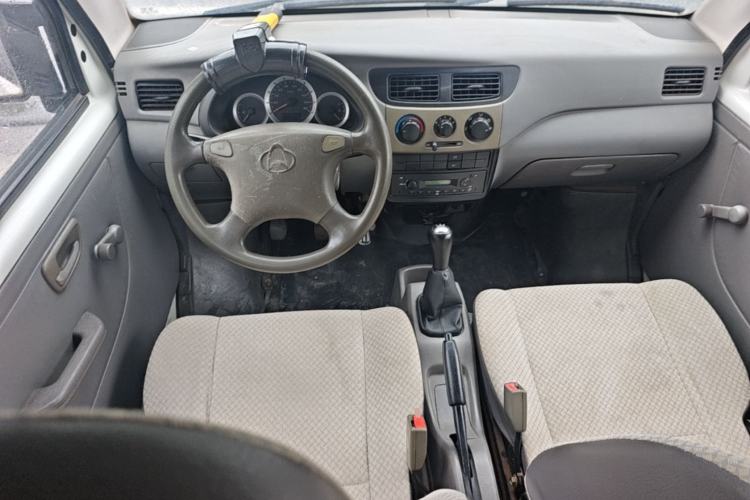 Used CHANGAN KAICHENG Star 3 2015 1.0L Value Edition Non-Air-Conditioned C10 Center Console