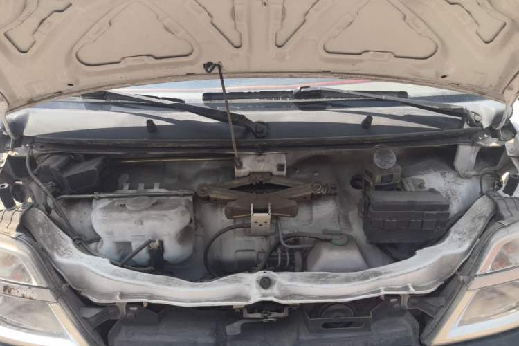 Used CHANGAN KAICHENG Star 3 2015 1.0L Value Edition Non-Air-Conditioned C10 Engine Bay