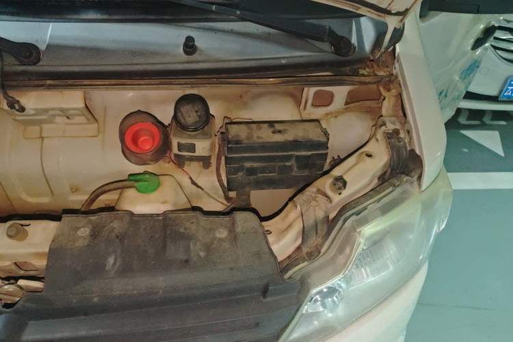 Used CHANGAN KAICHENG Star 3 2015 1.0L Base Model Non-Air-Conditioned C10 Engine Bay Left