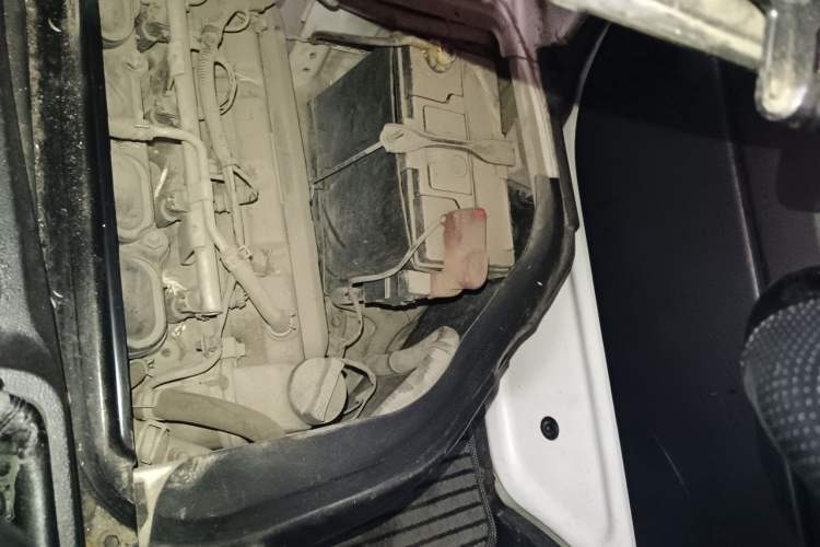 Used CHANGAN KAICHENG Star 3 2015 1.2L Base Model Air-Conditioned EA12V Engine Bay Left