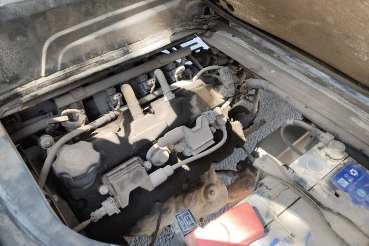 Used CHANGAN KAICHENG Star 3 2015 1.0L Value Edition Non-Air-Conditioned C10 Engine Bay Left