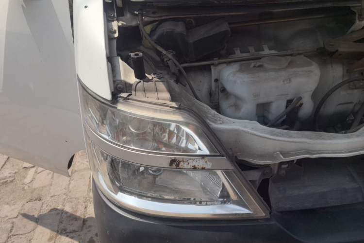 Used CHANGAN KAICHENG Star 3 2015 1.0L Value Edition Non-Air-Conditioned C10 Engine Bay Right