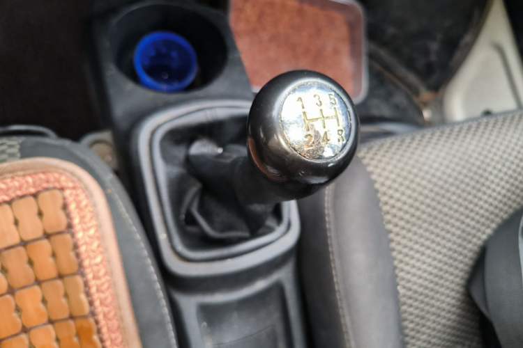 Used CHANGAN KAICHENG Star 3 2015 1.2L Base Model Non-Air-Conditioned EA12V Gear Lever