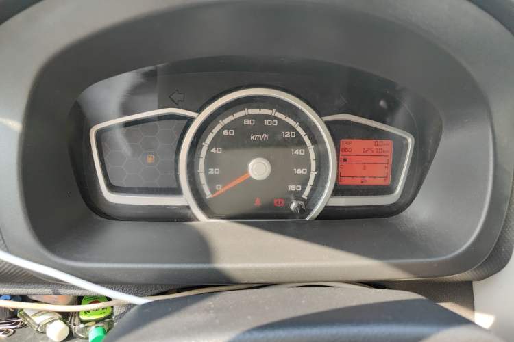 Used CHANGAN KAICHENG Star 3 2015 1.2L Base Model Non-Air-Conditioned EA12V Instrument Cluster