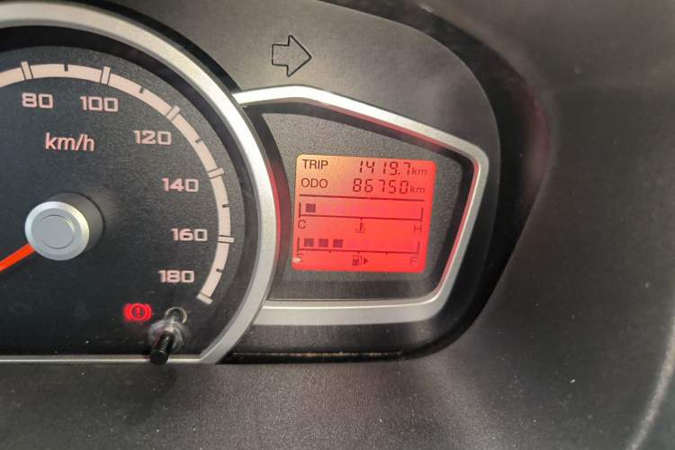 Used CHANGAN KAICHENG Star 3 2015 1.2L Base Model Non-Air-Conditioned EA12V Odometer Close Up