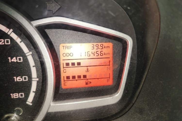 Used CHANGAN KAICHENG Star 3 2015 1.0L Value Edition Non-Air-Conditioned C10 Odometer Close Up