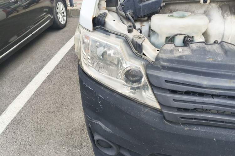 Used CHANGAN KAICHENG Star 3 2015 1.2L Base Model Non-Air-Conditioned EA12V Right Front Headlight
