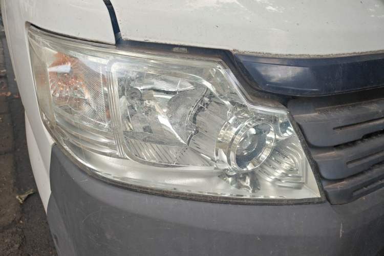 Used CHANGAN KAICHENG Star 3 2015 1.2L Base Model Non-Air-Conditioned EA12V Right Front Headlight