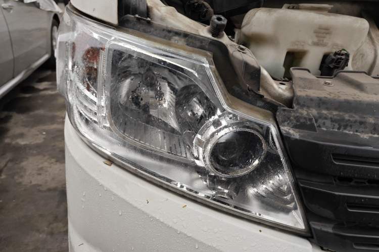 Used CHANGAN KAICHENG Star 3 2015 1.0L Base Model Non-Air-Conditioned C10 Right Front Headlight