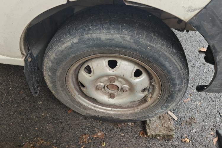 Used CHANGAN KAICHENG Star 3 2015 1.2L Base Model Non-Air-Conditioned EA12V Right Front Wheel Hub