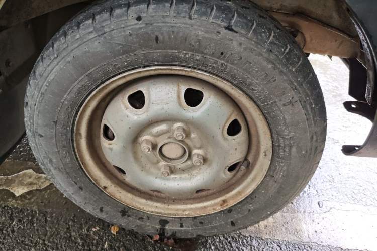 Used CHANGAN KAICHENG Star 3 2015 1.2L Base Model Non-Air-Conditioned EA12V Right Front Wheel Hub