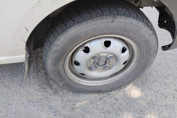 Used CHANGAN KAICHENG Star 3 2015 1.0L Value Edition Non-Air-Conditioned C10 Right Front Wheel Hub
