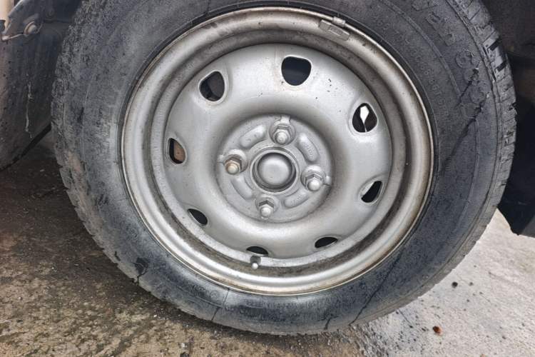 Used CHANGAN KAICHENG Star 3 2015 1.0L Value Edition Non-Air-Conditioned C10 Right Front Wheel Hub