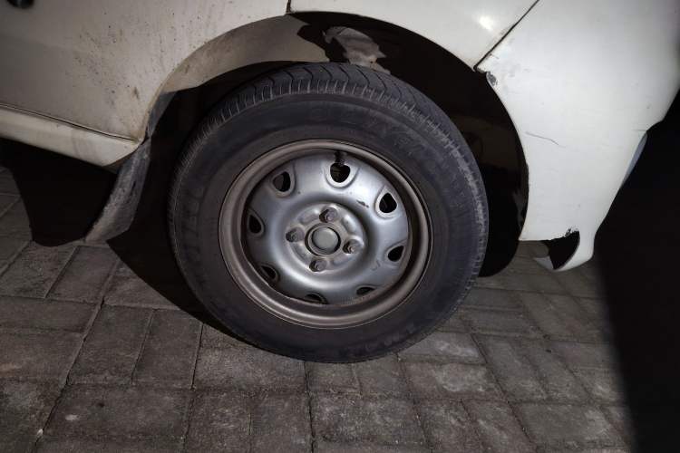 Used CHANGAN KAICHENG Star 3 2015 1.0L Value Edition Non-Air-Conditioned C10 Right Front Wheel Hub