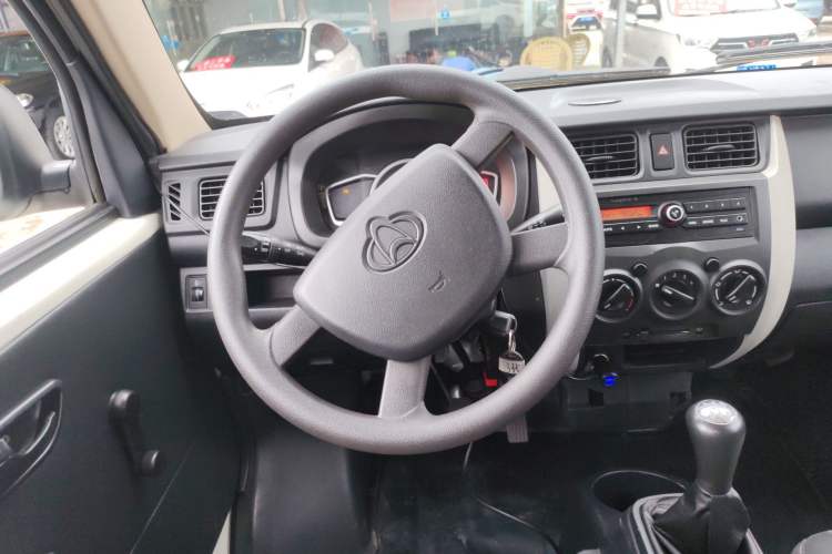 Used CHANGAN KAICHENG Star 3 2015 1.0L Base Version with Air Conditioning C10 Steering Wheel