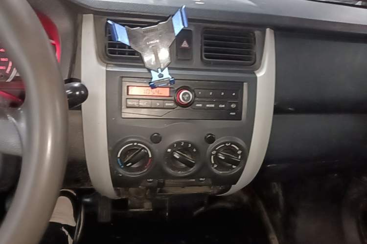 Used CHANGAN KAICHENG Star 3 2015 1.0L Value Edition Non-Air-Conditioned C10 Audio And AC Panel