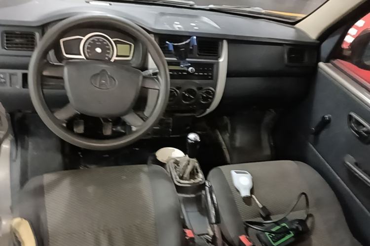 Used CHANGAN KAICHENG Star 3 2015 1.0L Value Edition Non-Air-Conditioned C10 Center Console