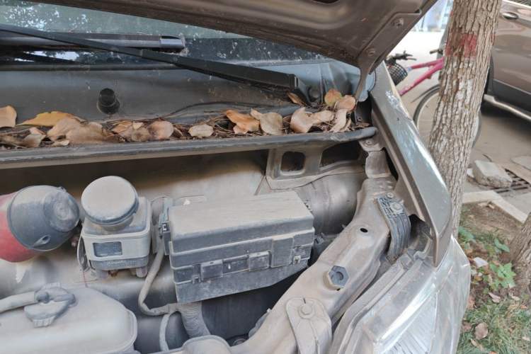Used CHANGAN KAICHENG Star 3 2015 1.0L Value Edition Non-Air-Conditioned C10 Engine Bay Left