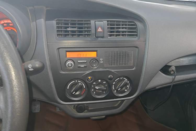 Used CHANGAN KAICHENG Star 5 2020 1.4L Standard-Model Bus China VI EA14MR Audio And AC Panel