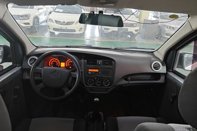 Used CHANGAN KAICHENG Star 5 2020 1.4L Standard-Model Bus China VI EA14MR Center Console