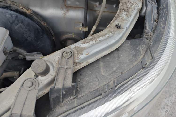 Used CHANGAN KAICHENG Star 5 2020 1.4L Standard-Model Bus China VI EA14MR Engine Bay Left