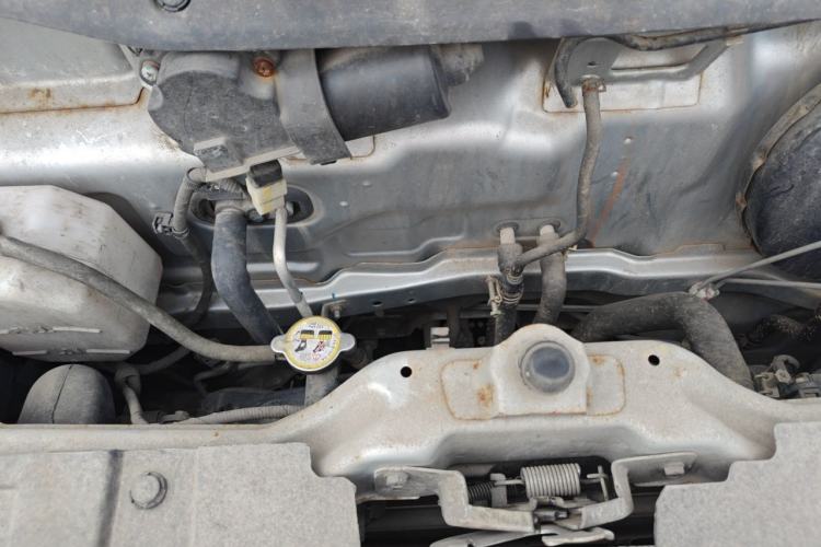 Used CHANGAN KAICHENG Star 5 2020 1.4L Standard-Model Bus China VI EA14MR Engine Bay