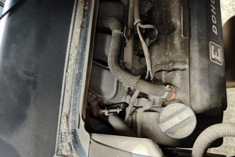 Used CHANGAN KAICHENG Star 5 2020 1.4L Standard Van China VI Certified EA14MR Engine Bay Right