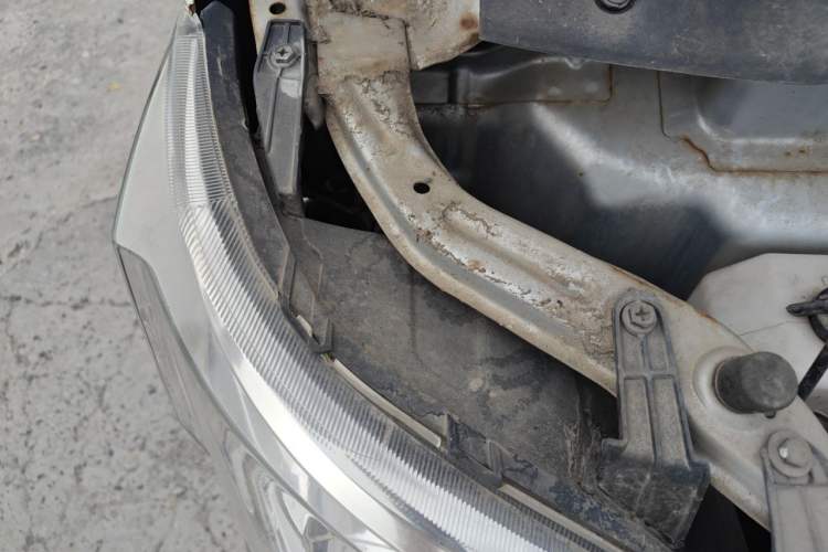 Used CHANGAN KAICHENG Star 5 2020 1.4L Standard-Model Bus China VI EA14MR Engine Bay Right