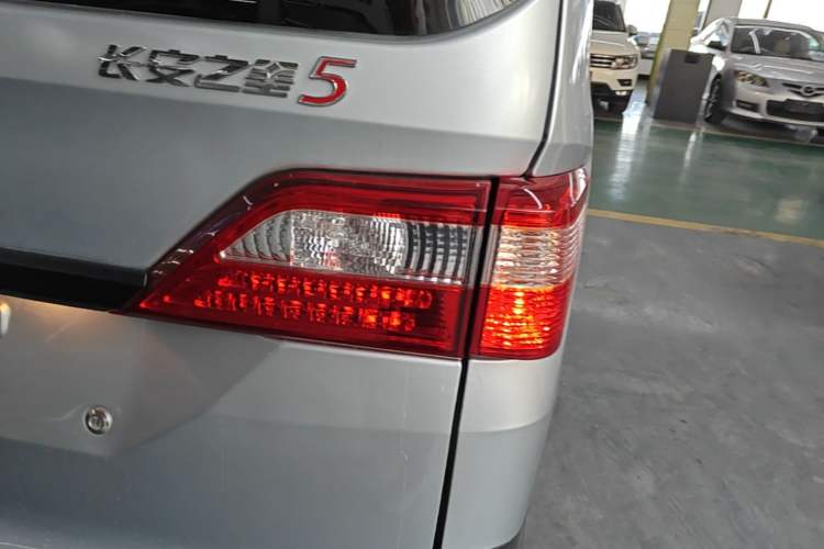 Used CHANGAN KAICHENG Star 5 2020 1.4L Standard-Model Bus China VI EA14MR Exterior 3
