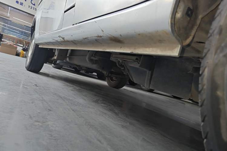 Used CHANGAN KAICHENG Star 5 2020 1.4L Standard-Model Bus China VI EA14MR Right Side Sill