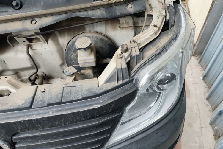 Used CHANGAN KAICHENG Star 5 2020 1.4L Standard Van China VI Certified EA14MR Engine Bay Left
