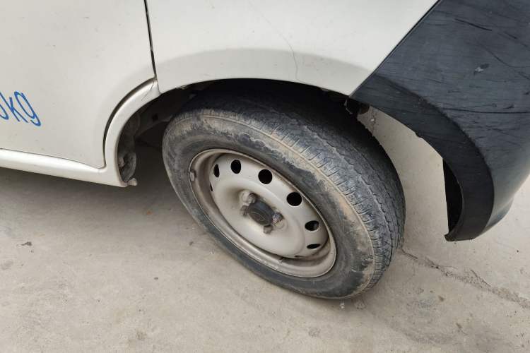Used CHANGAN KAICHENG Star 5 2020 1.4L Standard Van China VI Certified EA14MR Right Front Wheel Hub