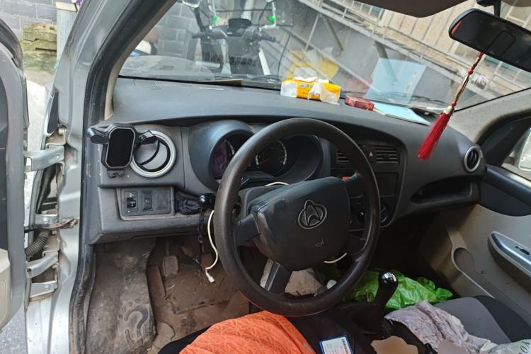 Used CHANGAN KAICHENG Star 5 2021 1.4L Base Van China VI EA14MR Center Console