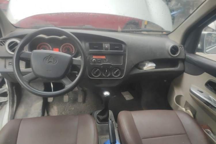 Used CHANGAN KAICHENG Star 5 2021 1.4L Standard-Model Bus China VI EA14MR Center Console