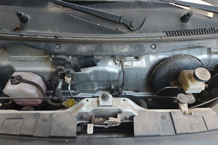 Used CHANGAN KAICHENG Star 5 2021 1.4L Base Van China VI EA14MR Engine Bay