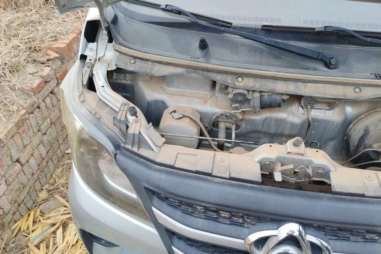 Used CHANGAN KAICHENG Star 5 2021 1.4L Standard Van China VI EA14MR Engine Bay Right