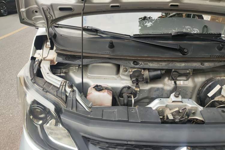 Used CHANGAN KAICHENG Star 5 2021 1.4L Base Model Passenger Vehicle China VI Standard EA14MR Engine Bay Right