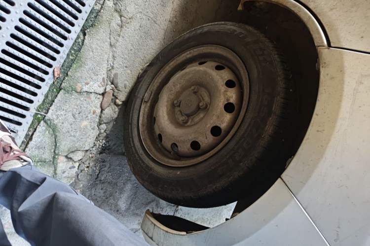 Used CHANGAN KAICHENG Star 5 2021 1.4L Base Van China VI EA14MR Right Front Wheel Hub