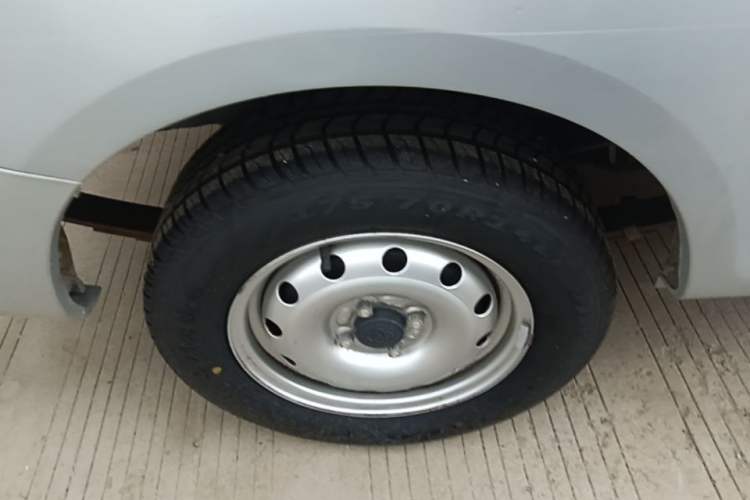 Used CHANGAN KAICHENG Star 5 2021 1.4L Standard-Model Bus China VI EA14MR Right Rear Wheel Hub