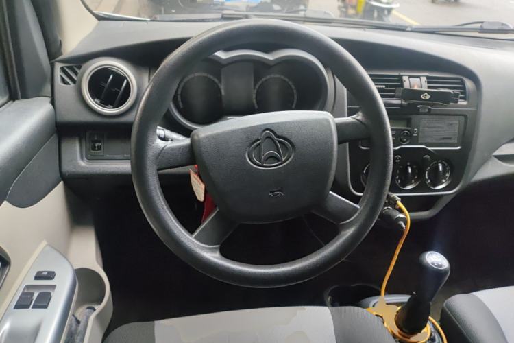 Used CHANGAN KAICHENG Star 5 2021 1.4L Base Model Passenger Vehicle China VI Standard EA14MR Steering Wheel