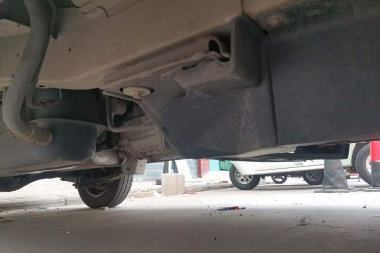 Used CHANGAN KAICHENG Star 5 2021 1.4L Base Van China VI EA14MR Chassis Front Right