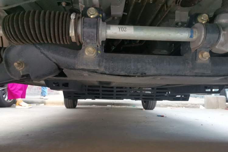 Used CHANGAN KAICHENG Star 5 2021 1.4L Base Van China VI EA14MR Chassis Front