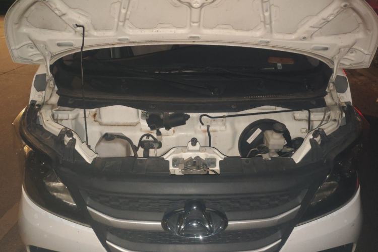 Used CHANGAN KAICHENG Star 5 2021 1.4L Standard-Model Bus China VI EA14MR Engine Bay