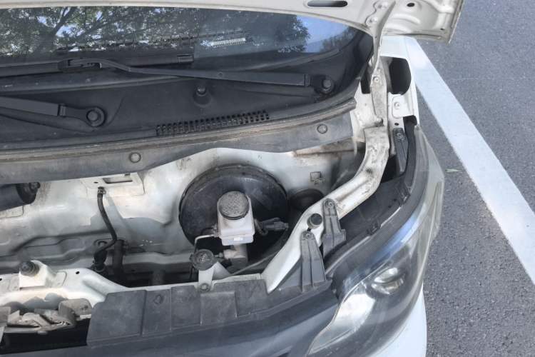 Used CHANGAN KAICHENG Star 5 2021 1.4L Base Van China VI EA14MR Engine Bay Left