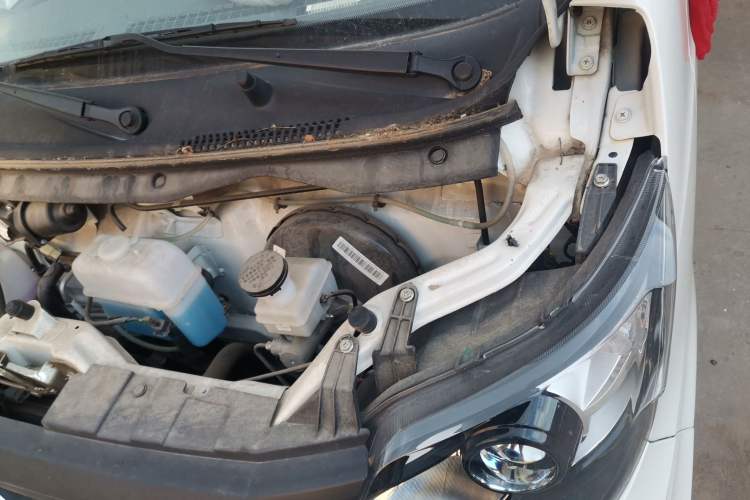 Used CHANGAN KAICHENG Star 5 2021 1.4L Base Van China VI EA14MR Engine Bay Left