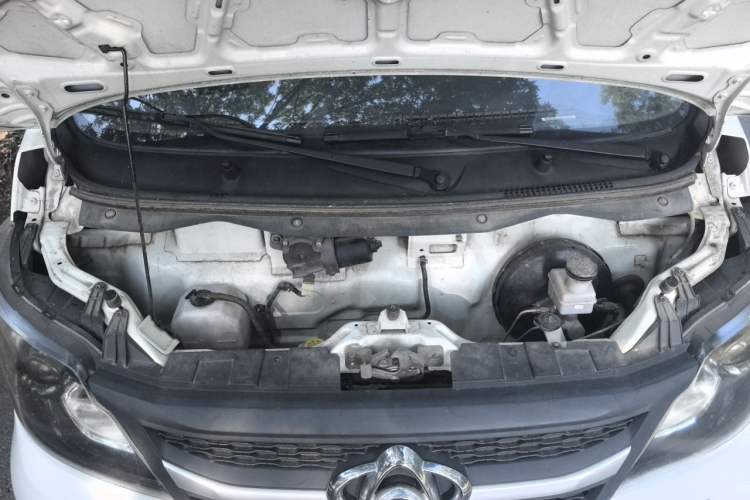 Used CHANGAN KAICHENG Star 5 2021 1.4L Base Van China VI EA14MR Engine Bay